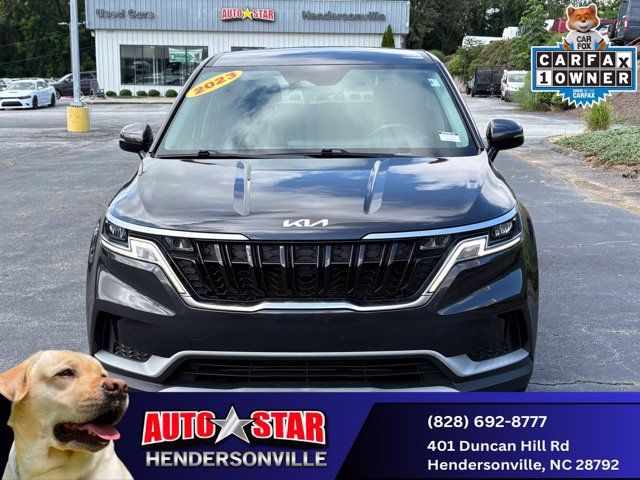 Used 2023 Kia Carnival LX FWD image 7
