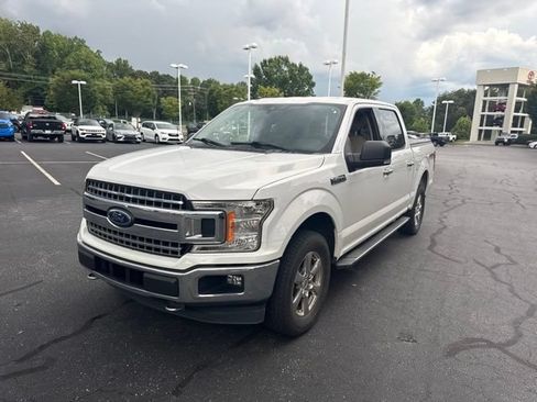 Used 2019 Ford F150 XLT w/ Equipment Group 302A Luxury AWD/4WD image 9