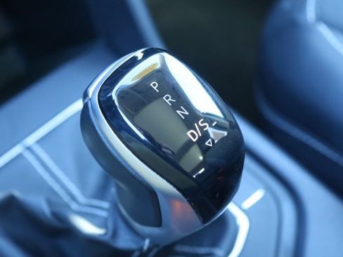 Used 2022 Volkswagen Taos SE image 29