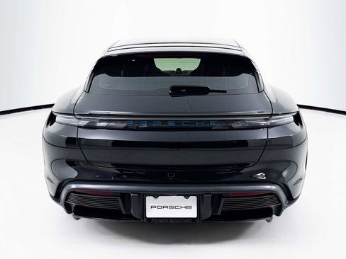 Certified 2022 Porsche Taycan 4 Cross Turismo AWD/4WD image 10