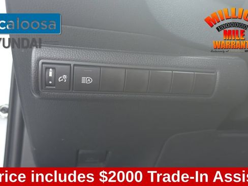 Used 2023 Toyota Corolla LE FWD image 13