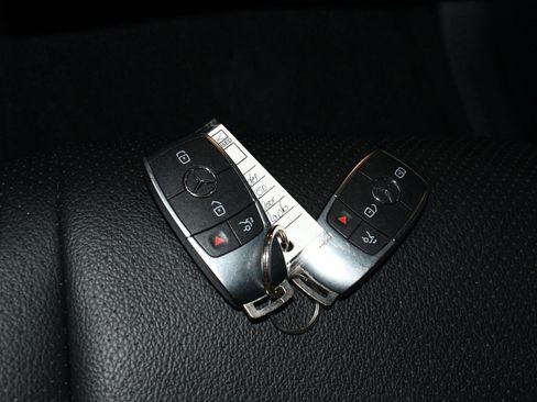 Used 2020 Mercedes-Benz GLE 350 4MATIC image 97