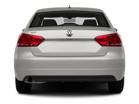 Used 2014 Volkswagen Passat TDI SEL Premium image 5