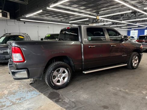 Used 2019 RAM 1500 Big Horn AWD/4WD image 4