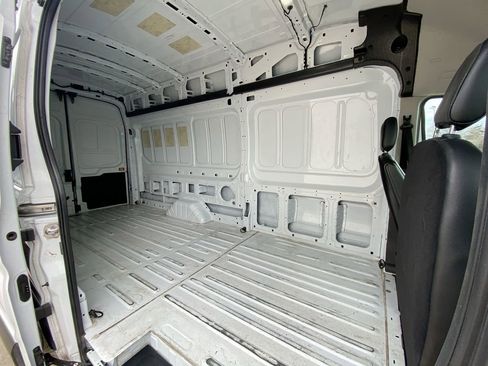 Used 2023 Ford Transit 250 148 High Roof Extended AWD image 23