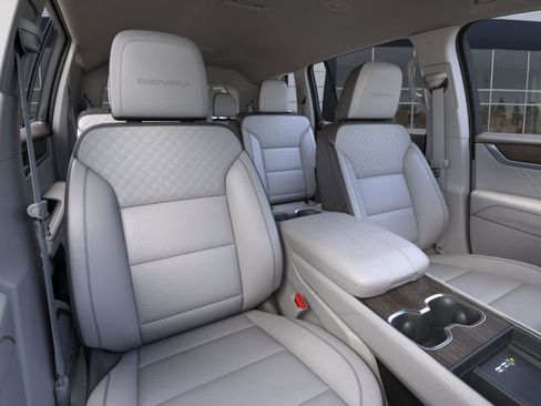 New 2026 GMC Acadia Denali w/ Super Cruise Package image 16