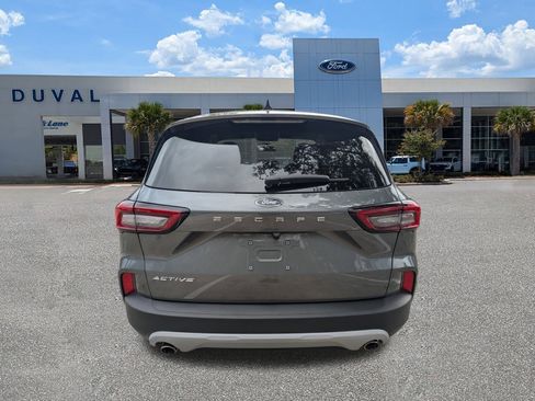 Used 2025 Ford Escape Active image 5
