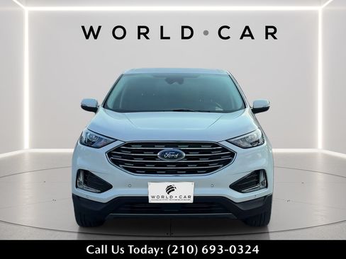Used 2024 Ford Edge Titanium AWD/4WD image 8