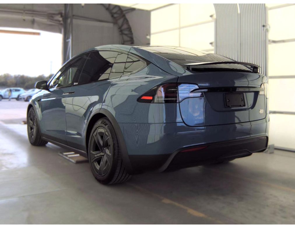 Used 2026 Tesla Model X Plaid AWD/4WD image 3