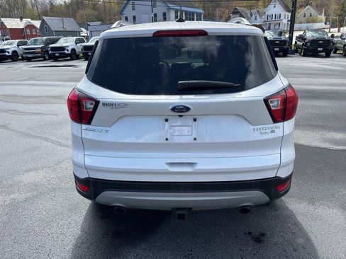 Used 2019 Ford Escape Titanium AWD/4WD image 4