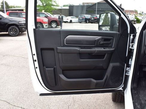 New 2025 RAM 4500 Tradesman image 15