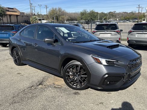 Used 2022 Subaru WRX Limited image 1