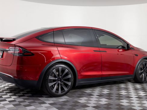 Used 2023 Tesla Model X AWD/4WD image 8