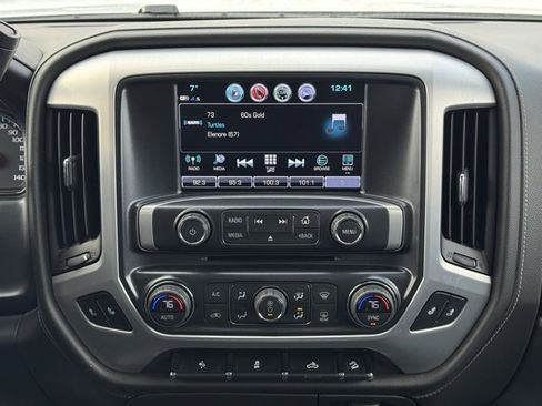 Used 2018 GMC Sierra 1500 SLT w/ SLT Premium Package image 3