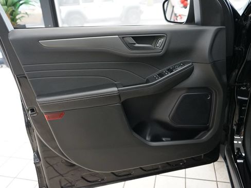 Used 2023 Ford Escape Active w/ Tech Pack #1 AWD/4WD image 23