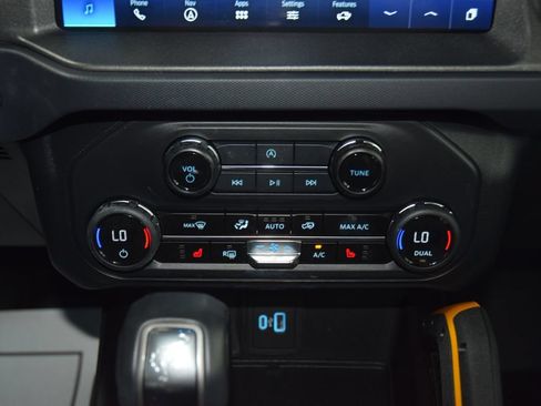 Used 2024 Ford Bronco Badlands AWD/4WD image 29