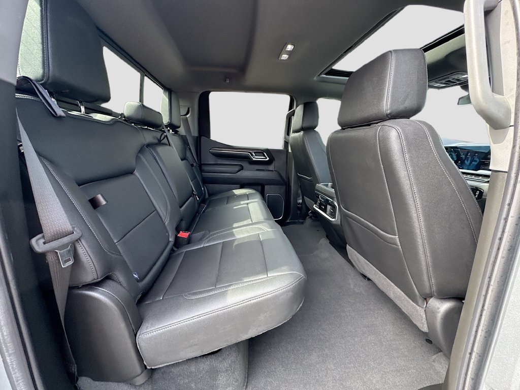 Used 2024 Chevrolet Silverado 1500 LTZ w/ LTZ Premium Texas Edition AWD/4WD image 29