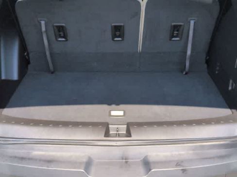 Used 2023 Chevrolet Traverse LS FWD image 33