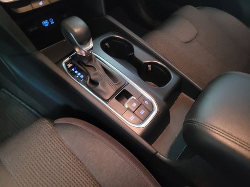 Used 2020 Hyundai Santa Fe SEL image 26