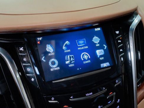 Used 2016 Cadillac Escalade Platinum AWD/4WD image 45