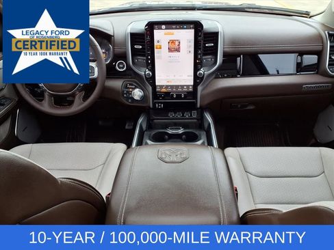 Used 2025 RAM 1500 Laramie AWD/4WD image 9