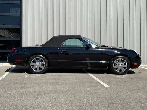 Used 2002 Ford Thunderbird image 4