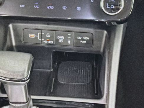 Used 2025 Hyundai Tucson SEL FWD image 26