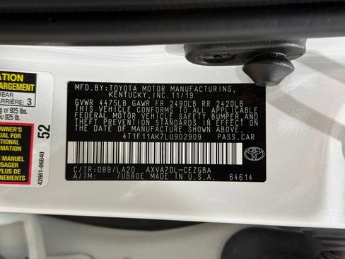 Certified 2020 Toyota Camry XLE w/ Carpet Mat Package FWD image 27