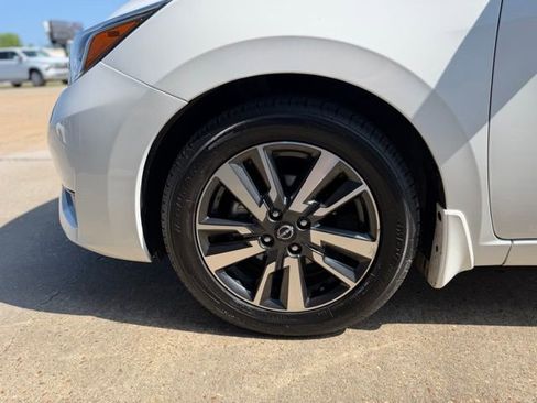Used 2024 Nissan Versa SV w/ Trunk Package FWD image 5