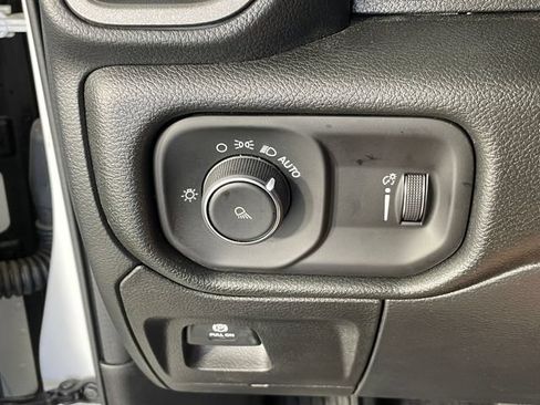New 2026 RAM 1500 Tradesman AWD/4WD image 10