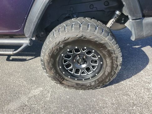 Used 2021 Jeep Wrangler Unlimited Sport image 12