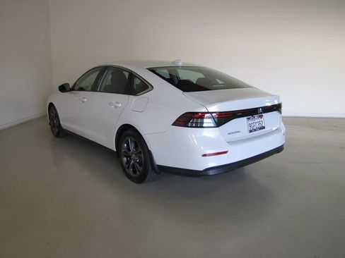 Used 2023 Honda Accord EX image 21