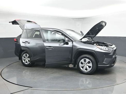 Used 2019 Toyota RAV4 LE w/ All Weather Liner Package AWD/4WD image 42