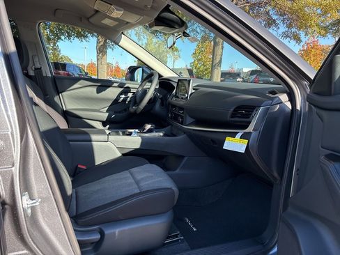 New 2026 Nissan Rogue SV image 17