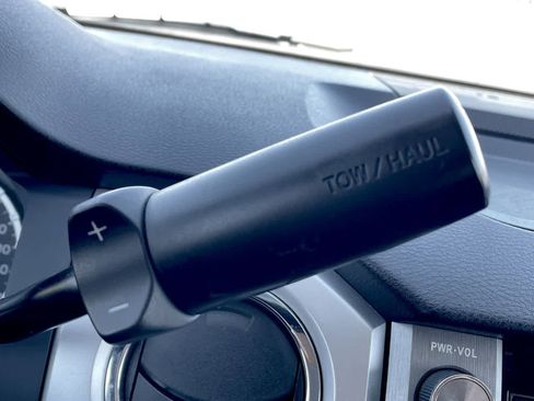 Used 2016 Toyota Tundra SR5 AWD/4WD image 24