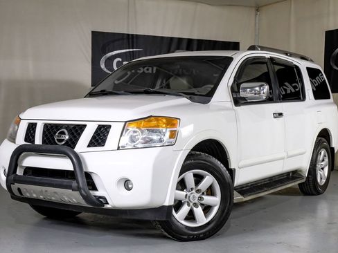 Used 2012 Nissan Armada SV RWD image 4