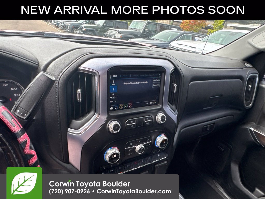 Used 2019 GMC Sierra 1500 SLT w/ SLT Premium Plus Package AWD/4WD image 11