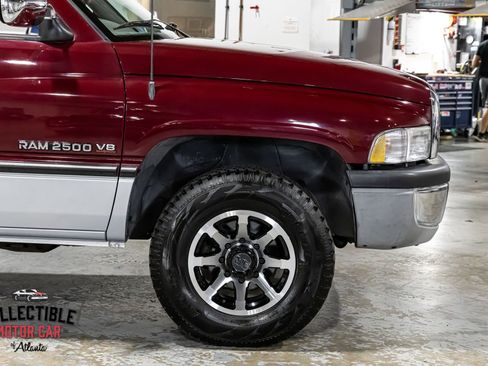 Used 1996 Dodge Ram 2500 Truck 2WD Club Cab image 25