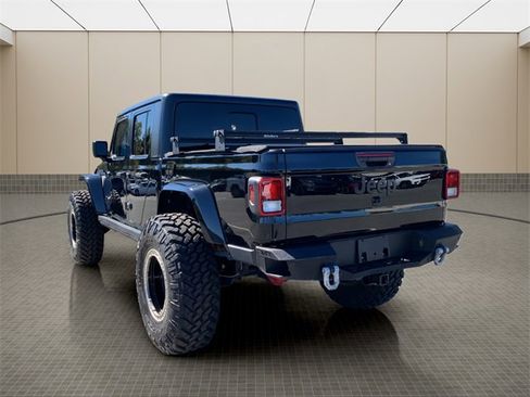 Certified 2022 Jeep Gladiator Willys image 3