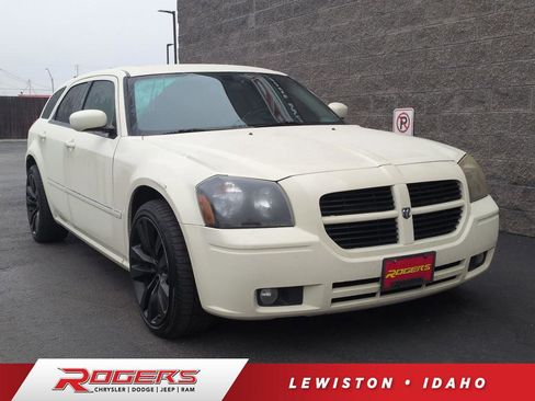 Used 2005 Dodge Magnum R/T w/ Convenience Group II image 1