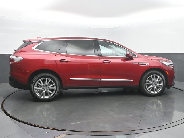 Used 2024 Buick Enclave Premium FWD image 6
