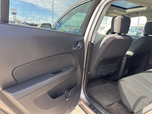 Used 2010 Chevrolet Equinox LT w/ Vehicle Interface Package image 26