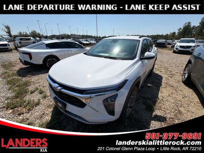 Used 2025 Chevrolet Trax LT