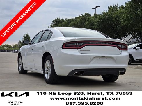 Used 2022 Dodge Charger SXT image 3