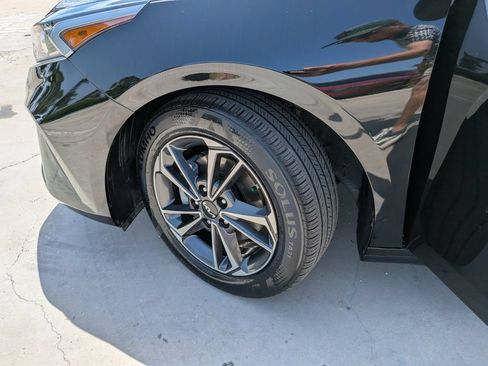Certified 2023 Kia Forte LXS FWD image 34