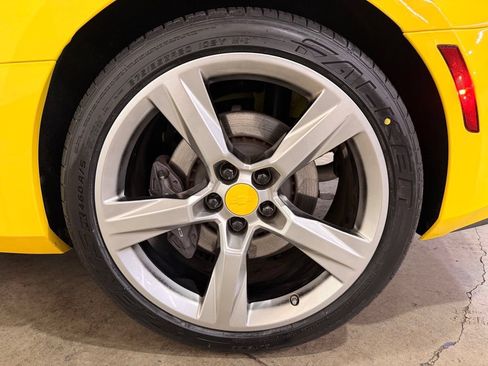 Used 2017 Chevrolet Camaro SS RWD image 16