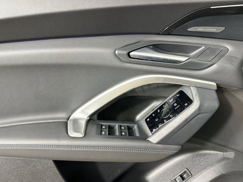 New 2025 Audi Q5 Premium Plus image 10