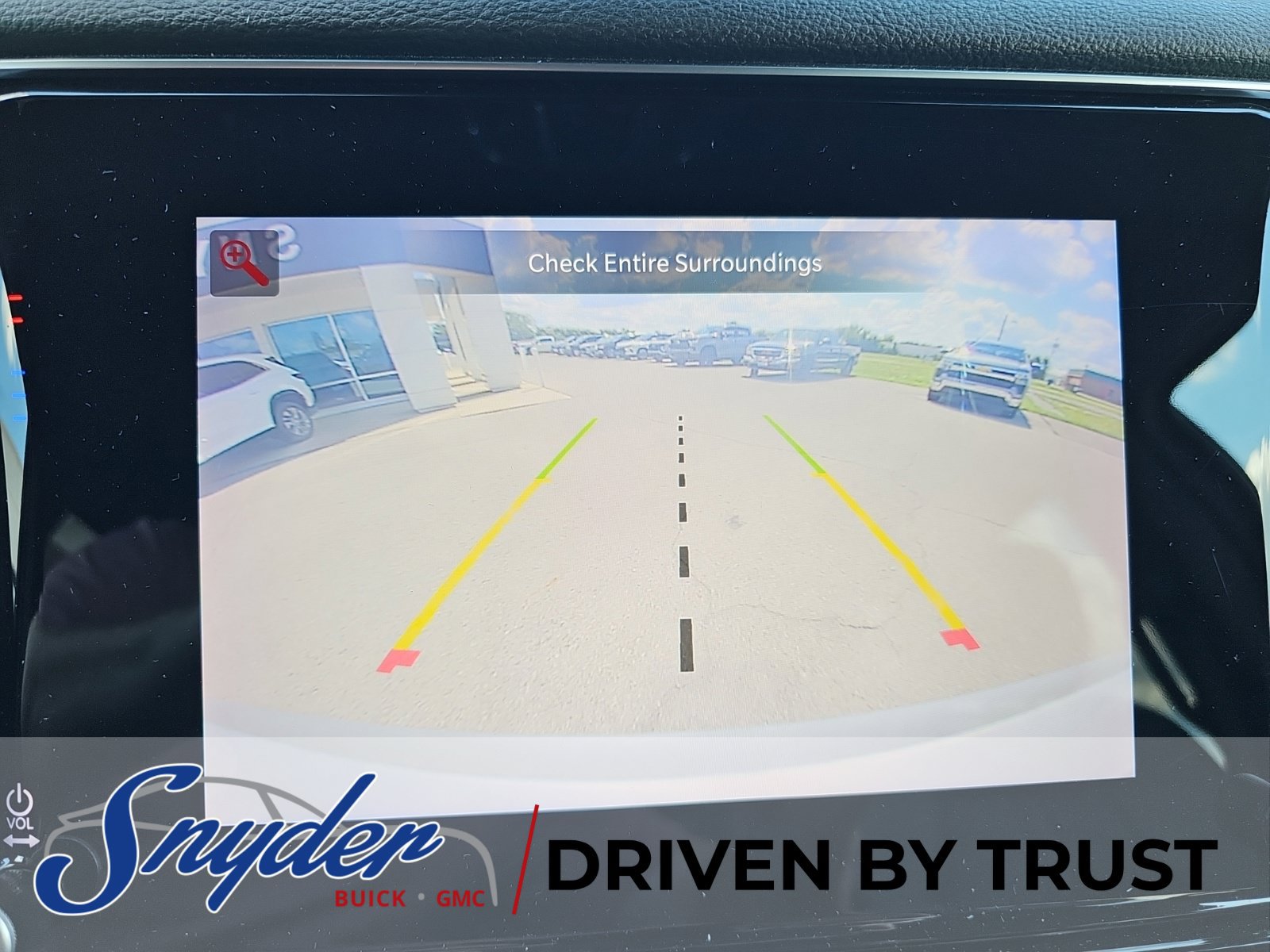 Used 2024 Jeep Wagoneer L Series II w/ Flexible Seating Group AWD/4WD image 18