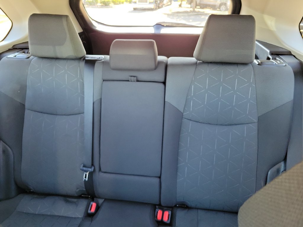 Used 2022 Toyota RAV4 XLE w/ Convenience Package AWD/4WD image 18