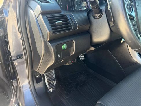 Used 2017 Honda Accord Sport image 17